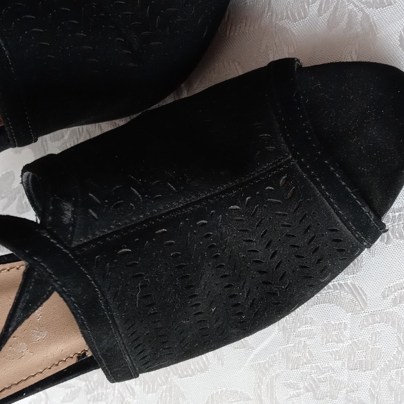 C C High Heeled Open Toe Shoes - Picture 2 of 6